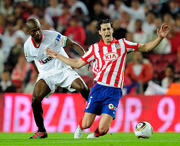 以及他在足 以及他在足